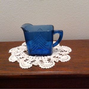 Depression Glass Milk Pitcher, Cobalt Blue, Mint Condition. 4.4”Hx 2.5”D, 5.25”W